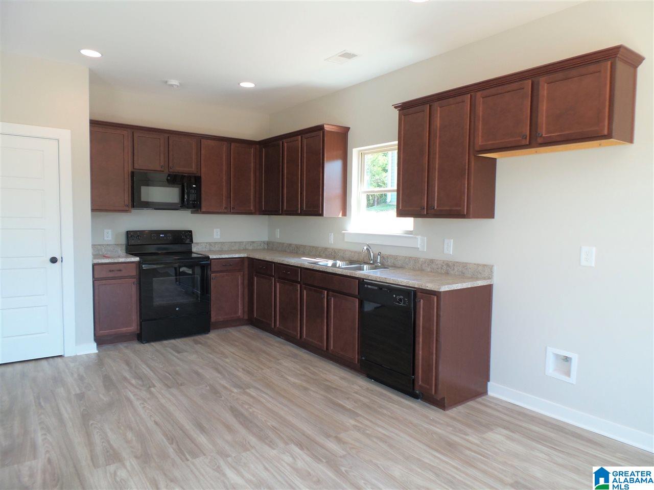 135 Bates Lane Moody, AL 35004 - Photo 7 of 16