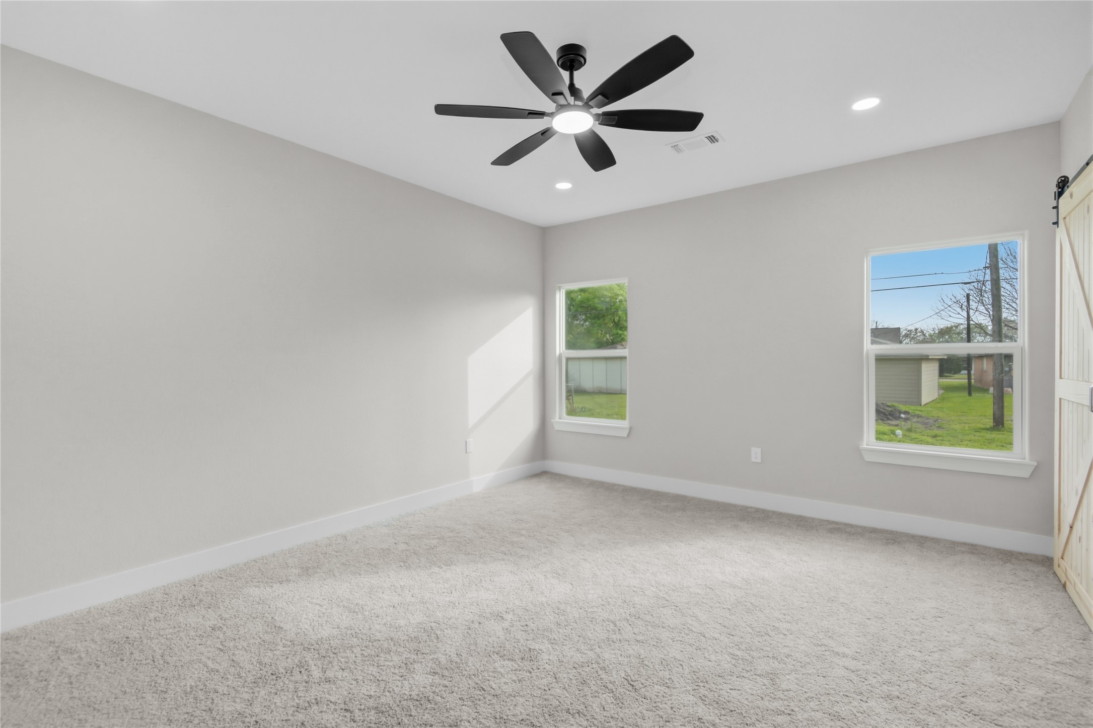 1409 N Avenue South Freeport, TX 77541 - Photo 25 of 33