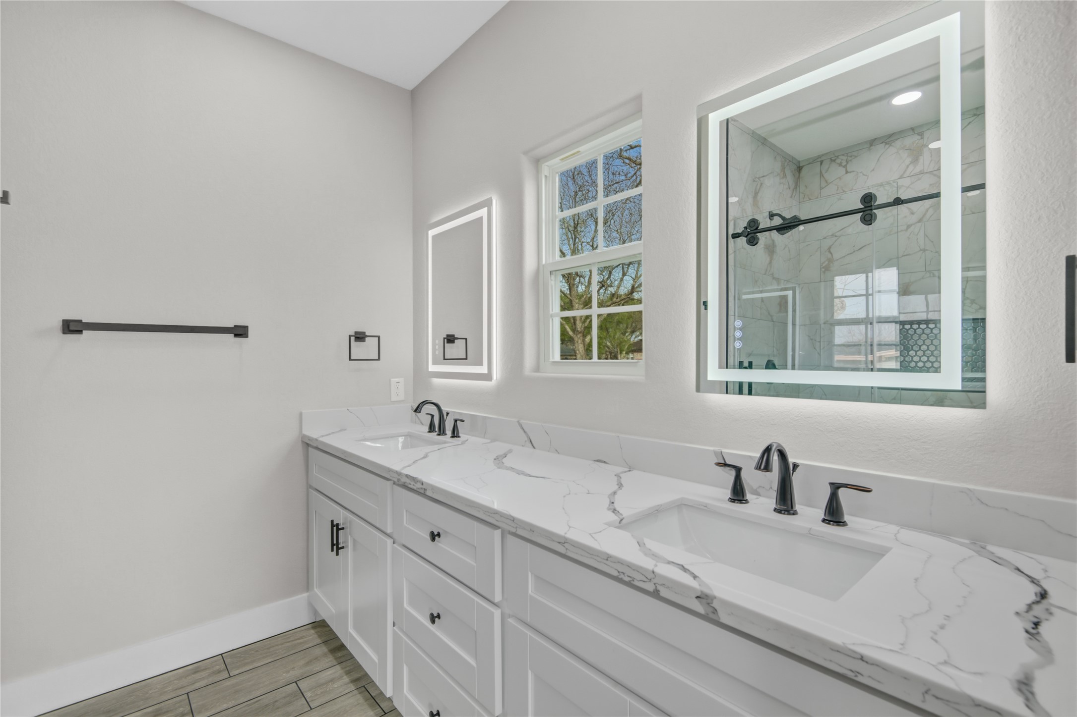 1409 N Avenue South Freeport, TX 77541 - Photo 28 of 33