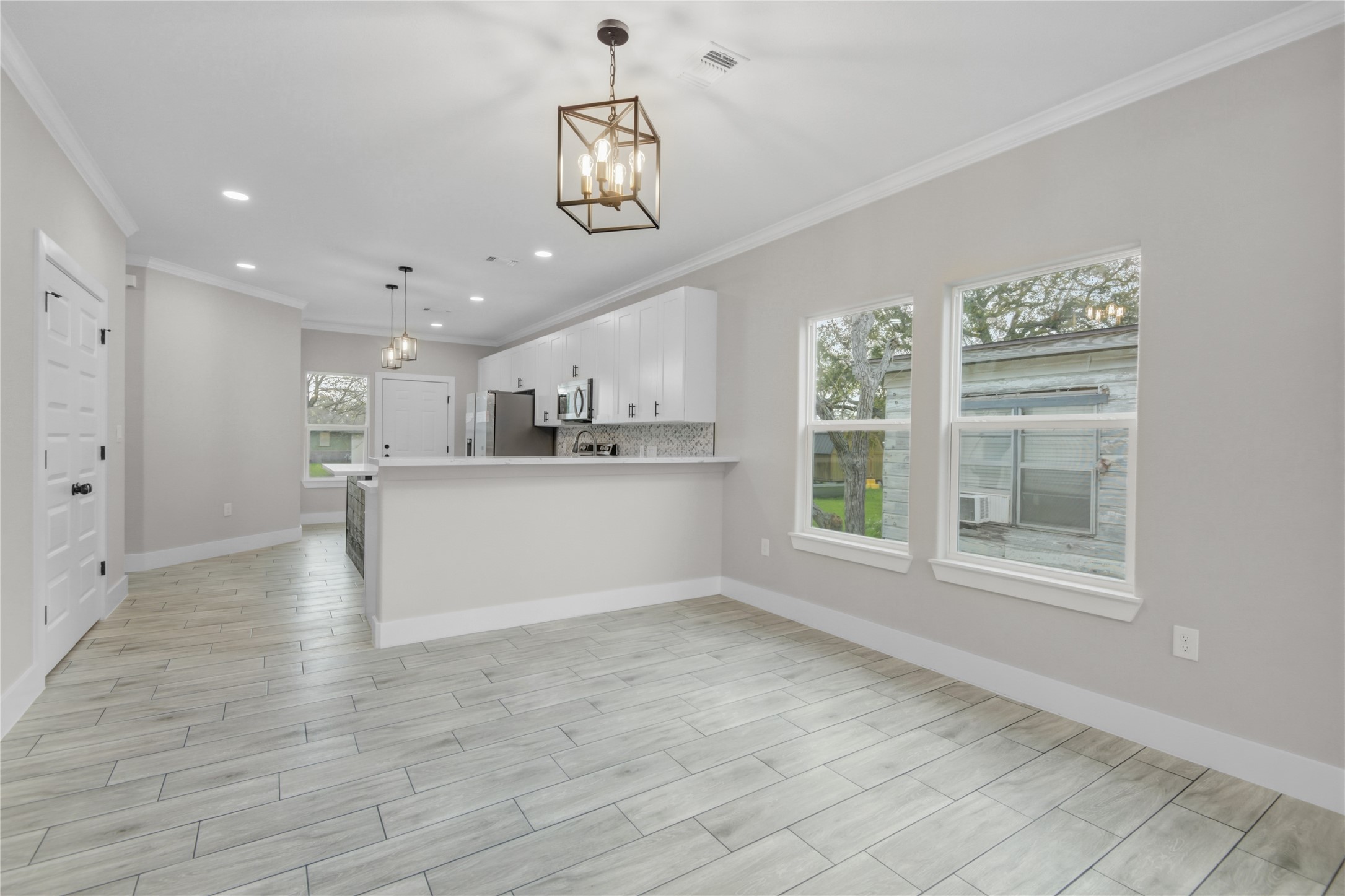 1409 N Avenue South Freeport, TX 77541 - Photo 10 of 33