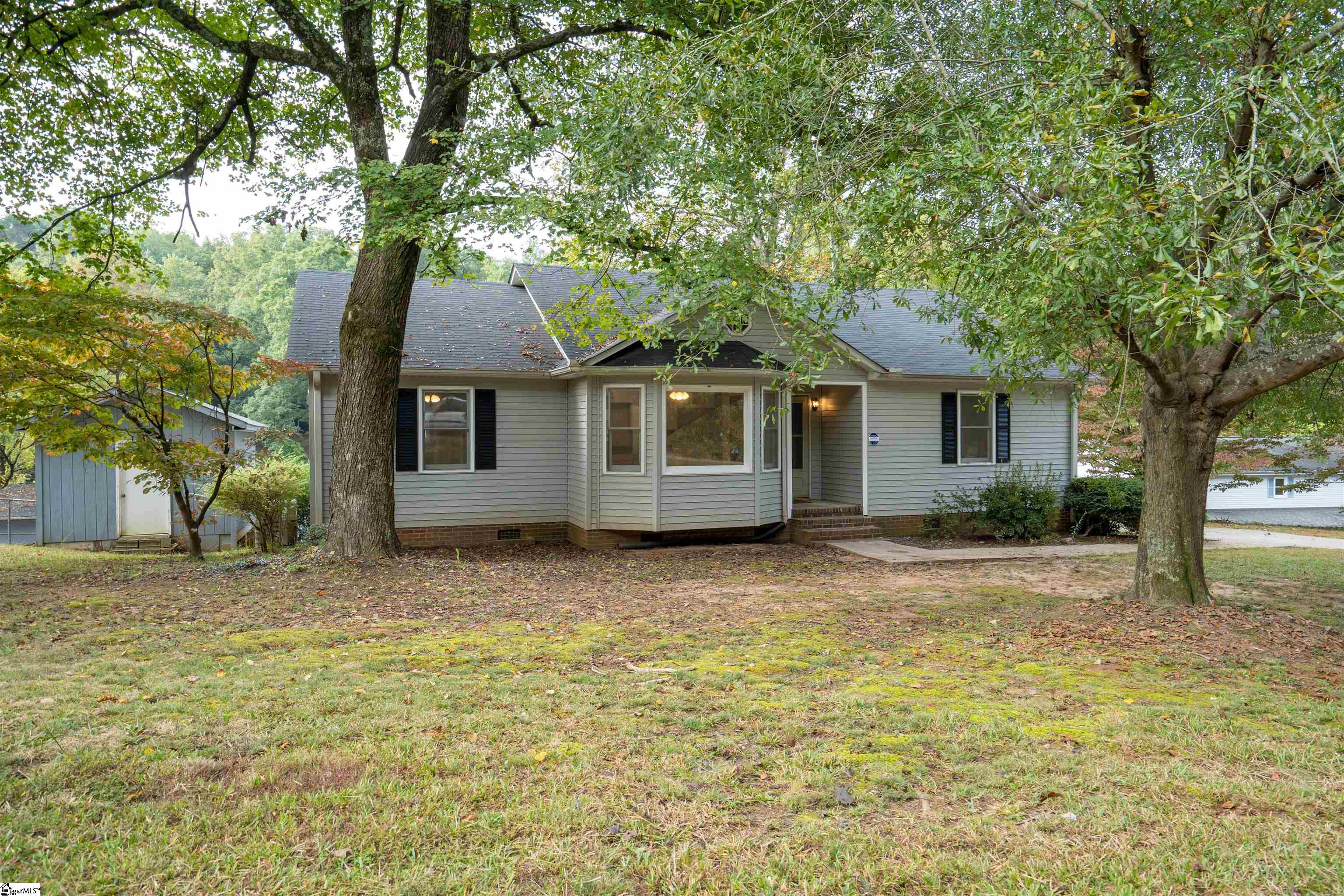 4729 State Park Road Travelers Rest, SC 29690 - Photo 3 of 27
