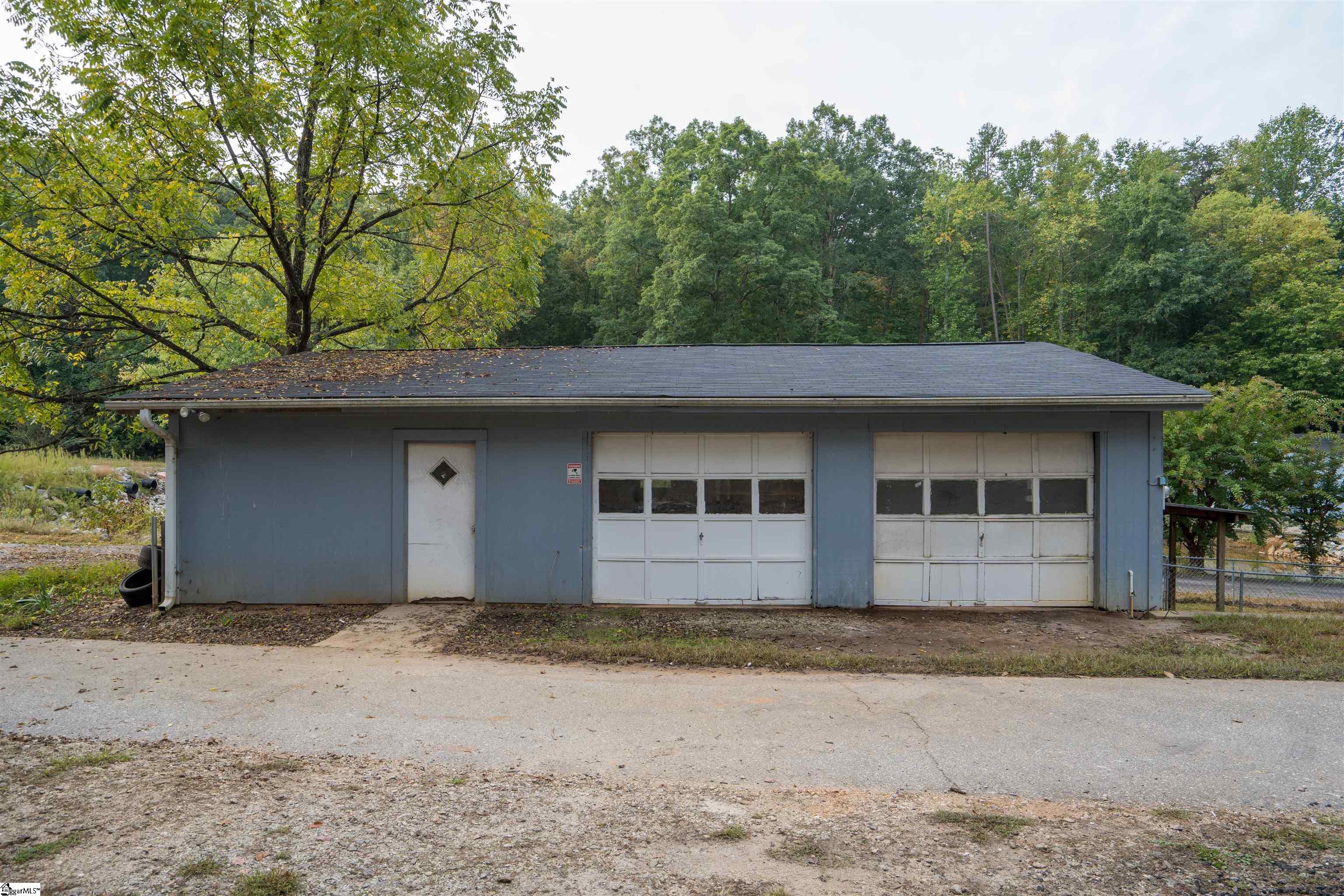 4729 State Park Road Travelers Rest, SC 29690 - Photo 25 of 27