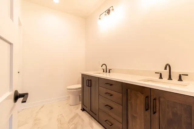 $699,900 | 3235 Bella Terra Road Northeast, Rochester, MN 55906