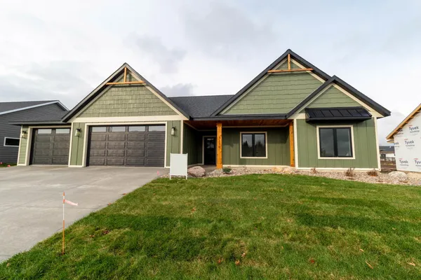 $699,900 | 3235 Bella Terra Road Northeast, Rochester, MN 55906