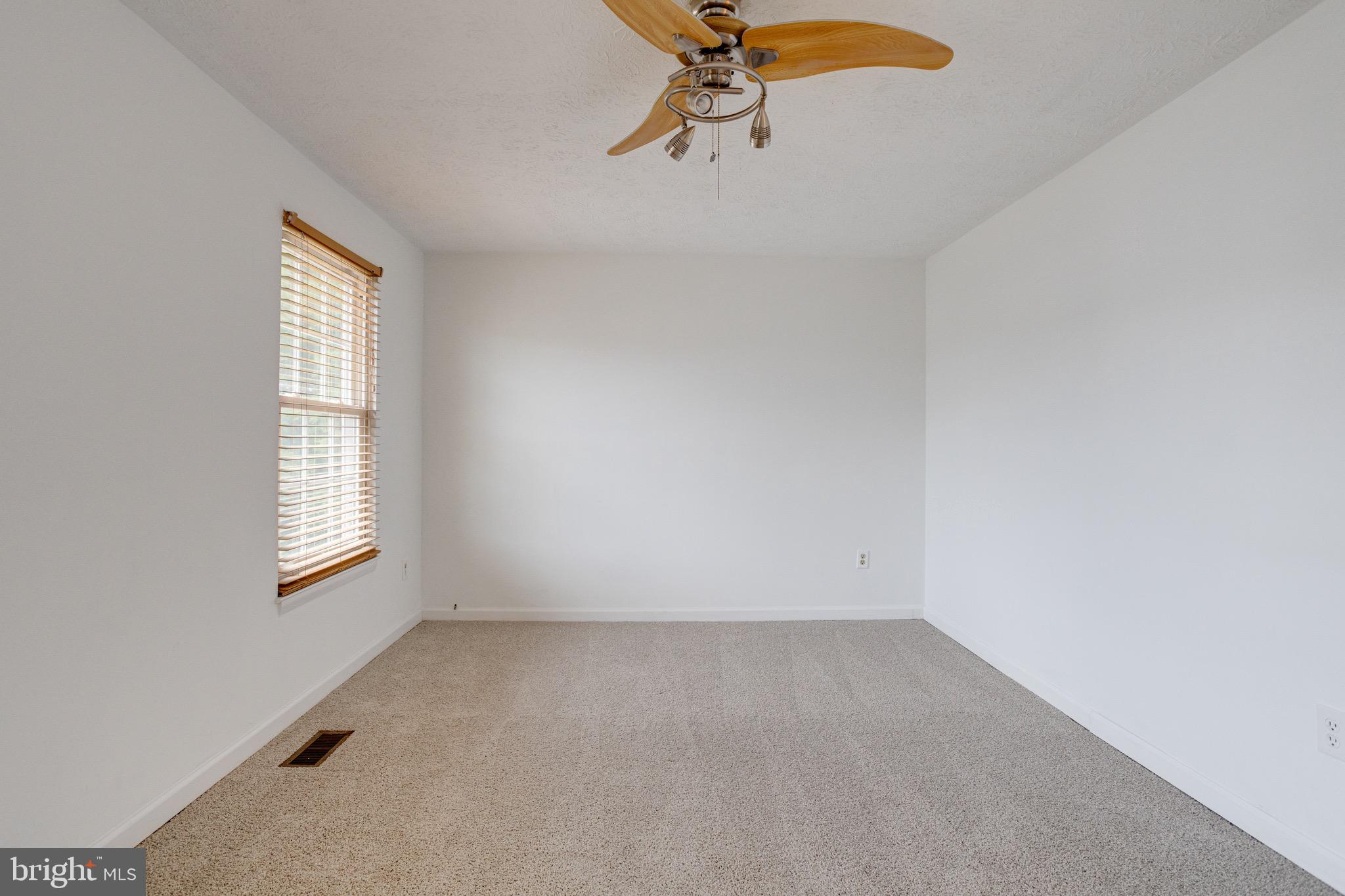 4023 Rustico Road Baltimore, MD 21220 - Photo 20 of 45