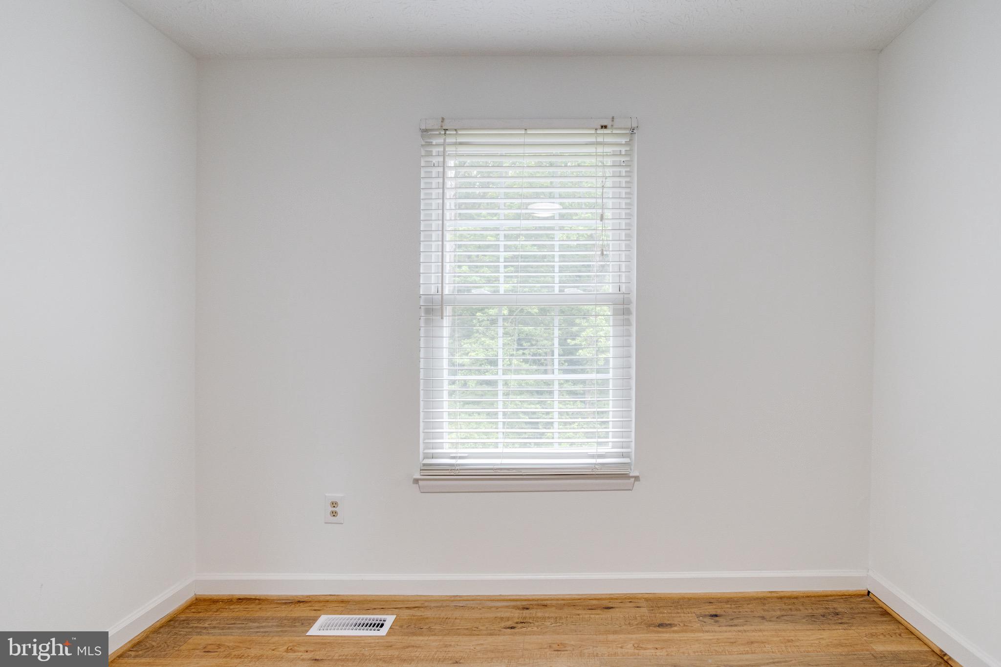 4023 Rustico Road Baltimore, MD 21220 - Photo 26 of 45