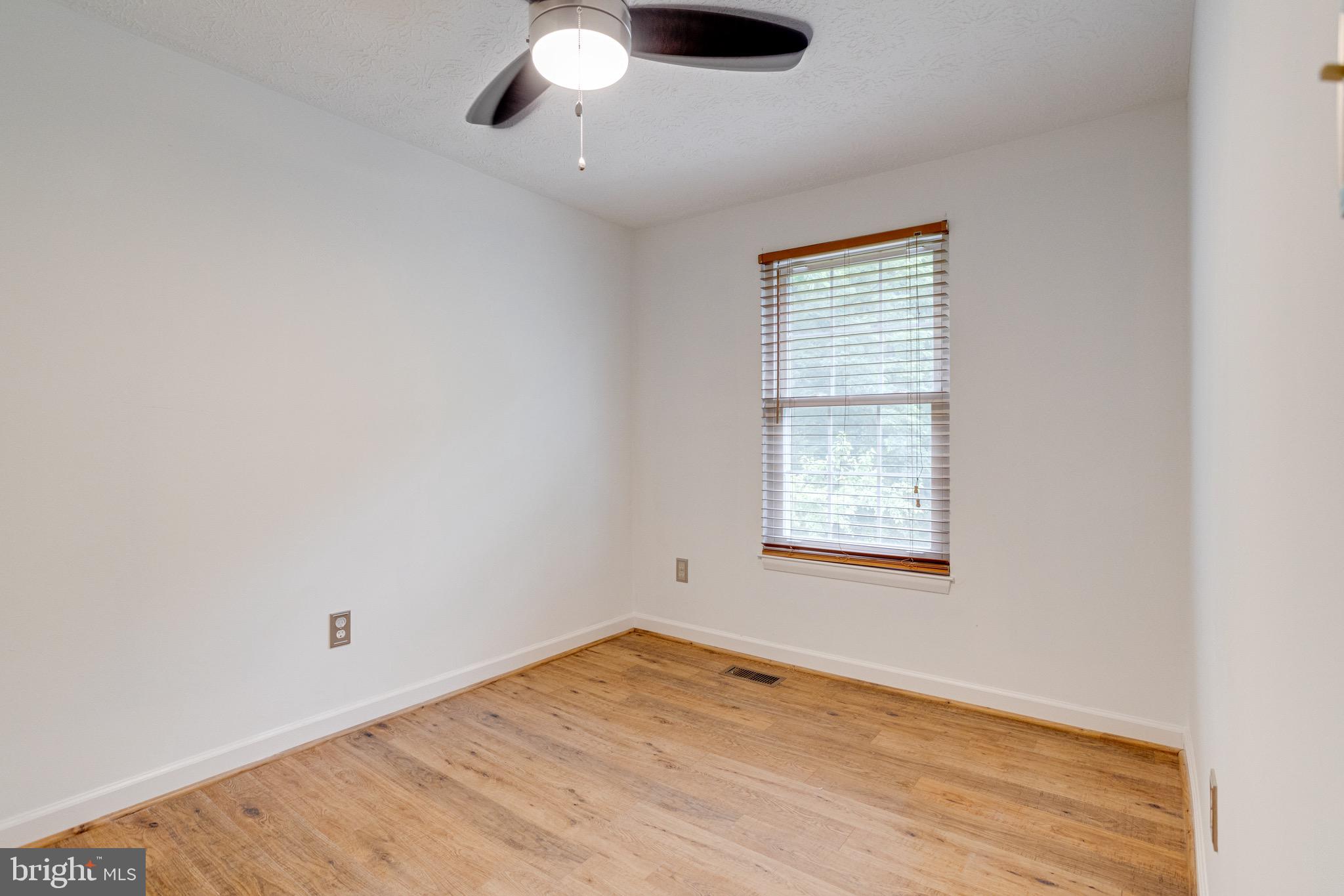 4023 Rustico Road Baltimore, MD 21220 - Photo 28 of 45