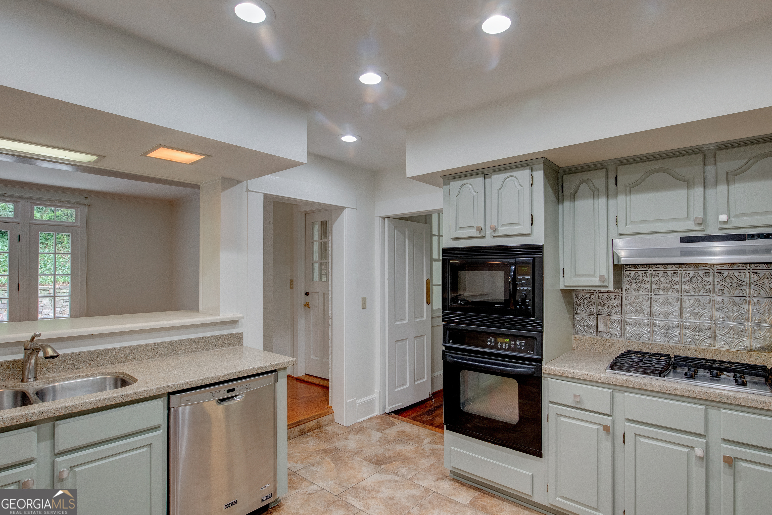 9 Shorter Circle Southwest Rome, GA 30165 - Photo 10 of 33