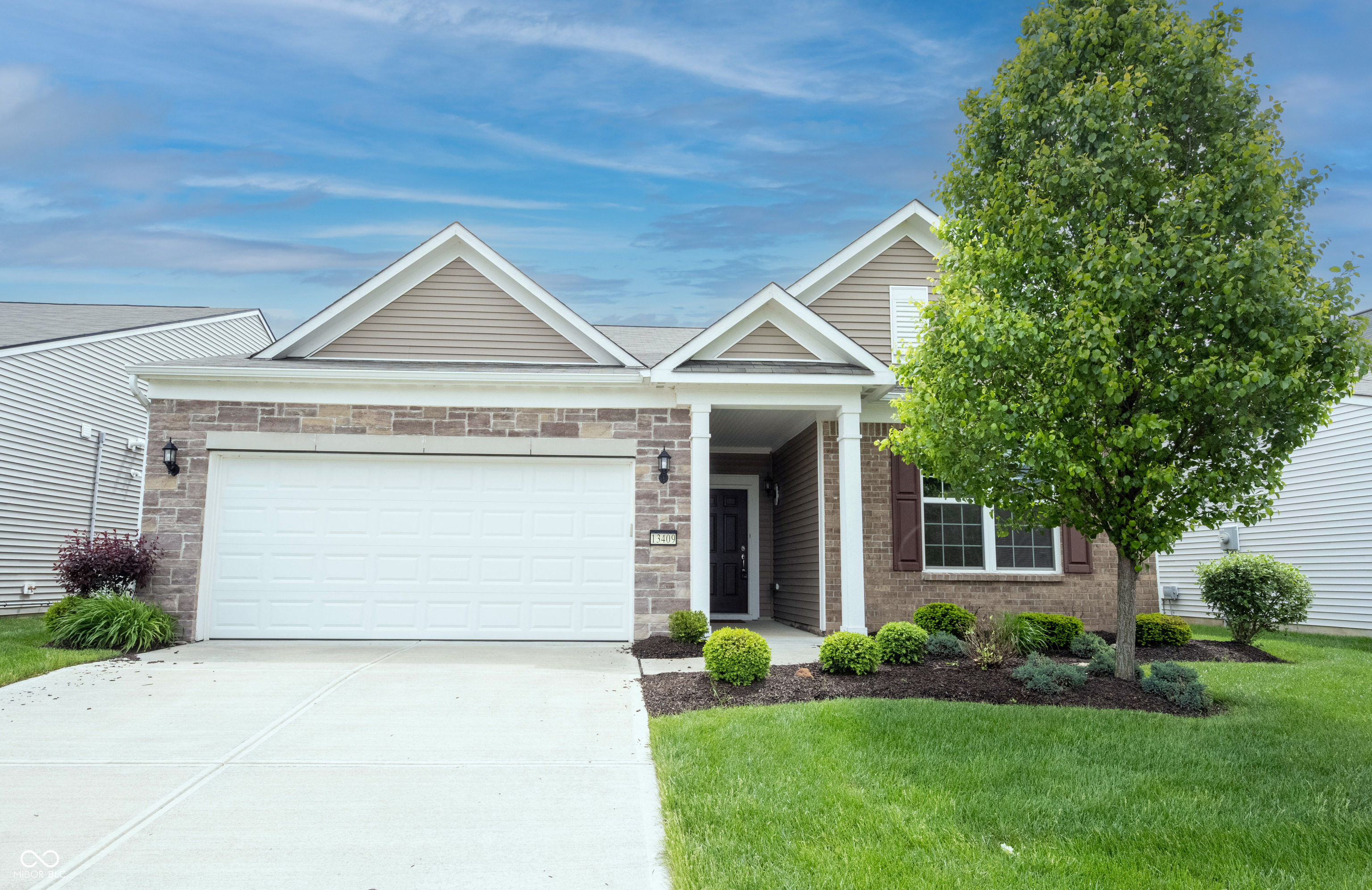 13409 Champagne Street Fishers, IN 46037 - Photo 3 of 78