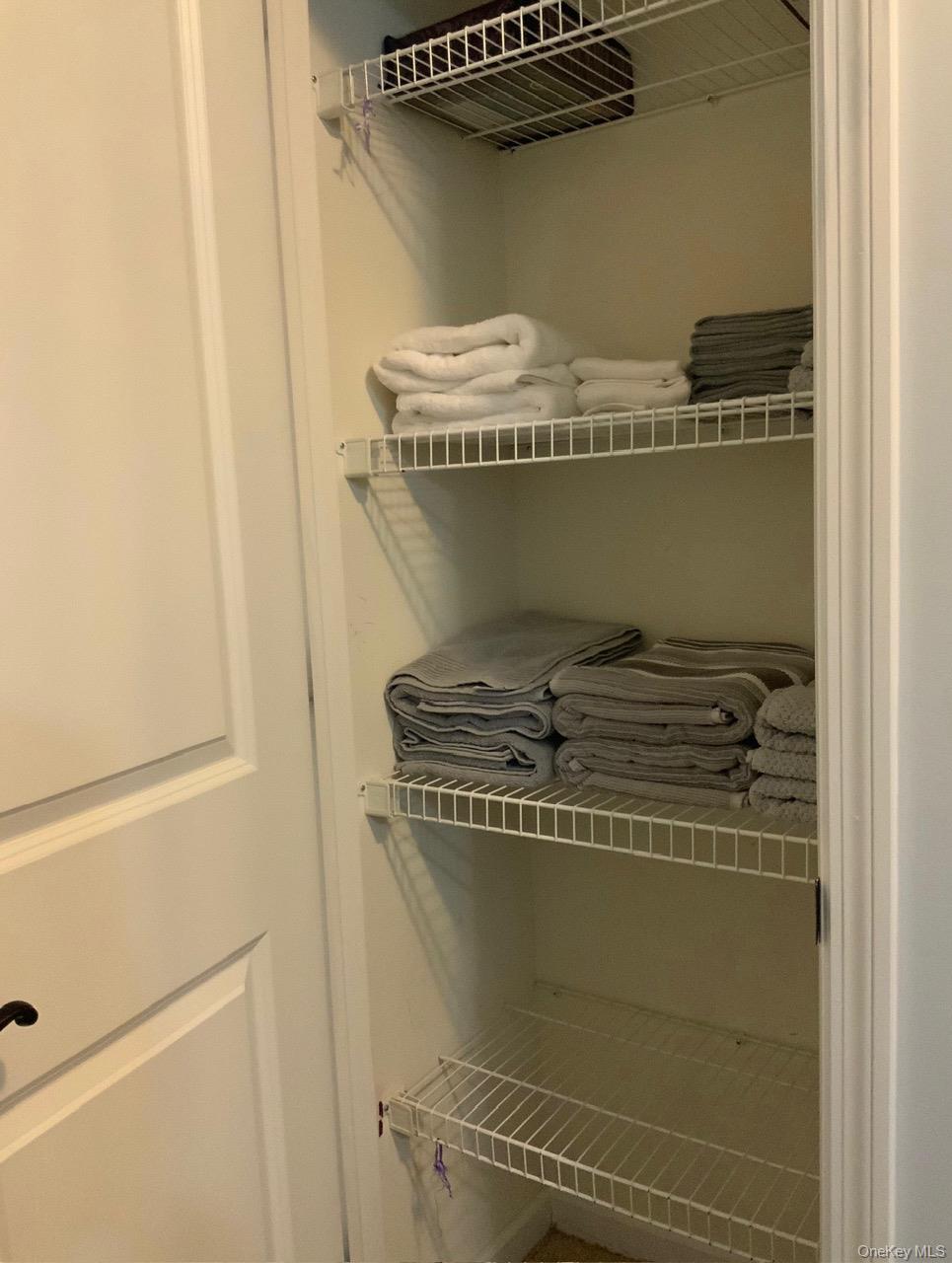 115 A High Street Peekskill, NY 10566 - Photo 15 of 17 a close view of a stove