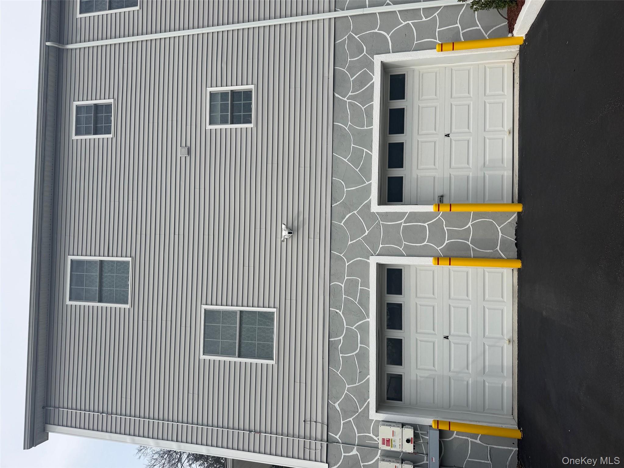 115 A High Street Peekskill, NY 10566 - Photo 4 of 17 a front view of a house