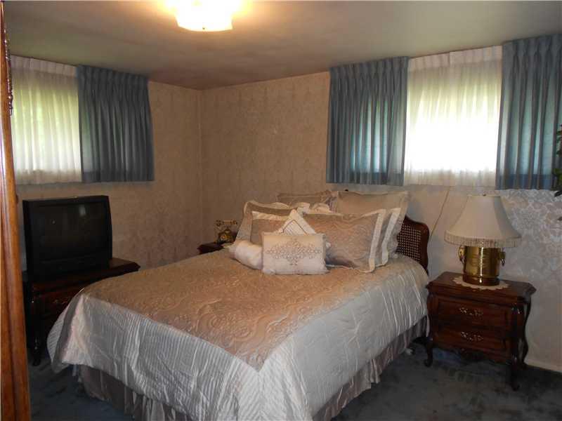 1028 Richard Road North Huntingdon, PA 15642 - Photo 14 of 22 Master Bedroom.