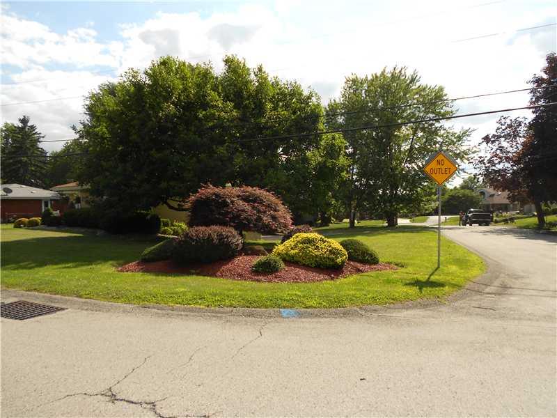 1028 Richard Road North Huntingdon, PA 15642 - Photo 6 of 22 Yard/Garden.