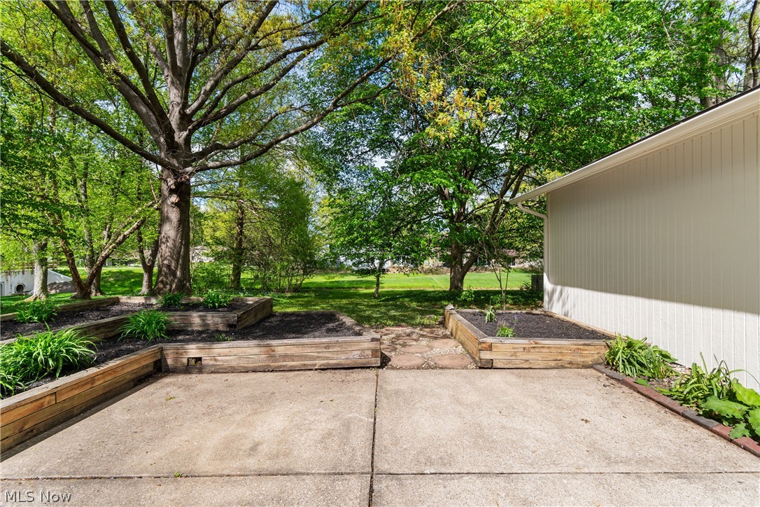 10737 Waterfall Road Strongsville, OH 44149 - Photo 25 of 31 Gallery Image 25