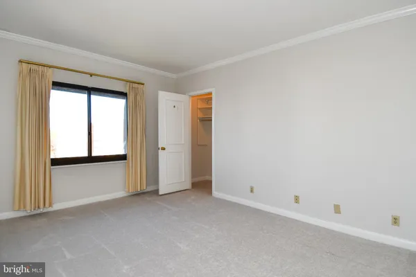 $725,000 | 1250 South Washington Street, Unit 816, Alexandria, VA 22314