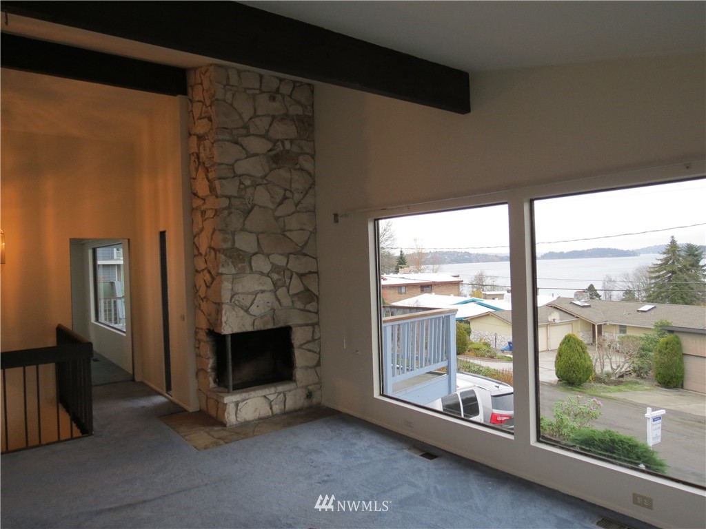 6949 South Rustic Road Seattle, WA 98178 - Photo 14 of 18