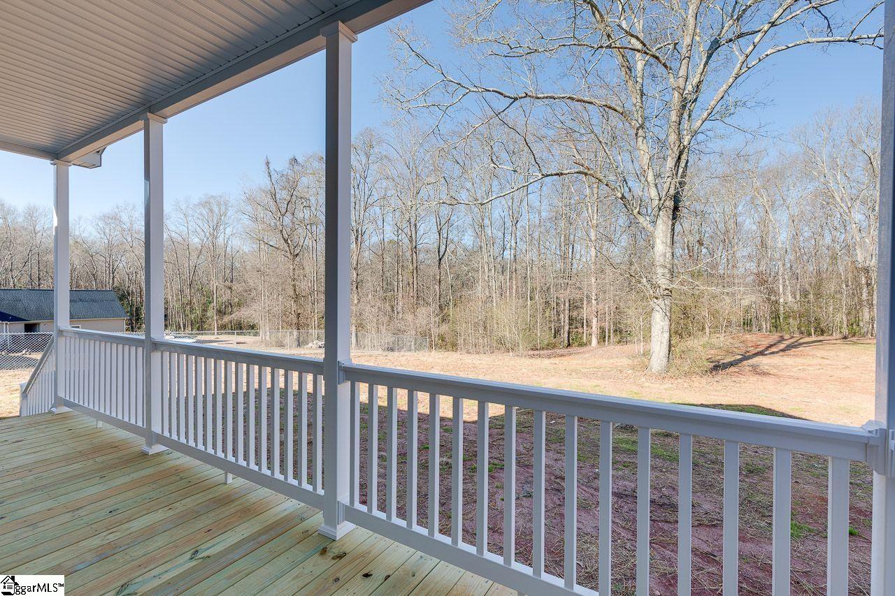 216 Hogg Road Williamston, SC 29697 - Photo 8 of 36