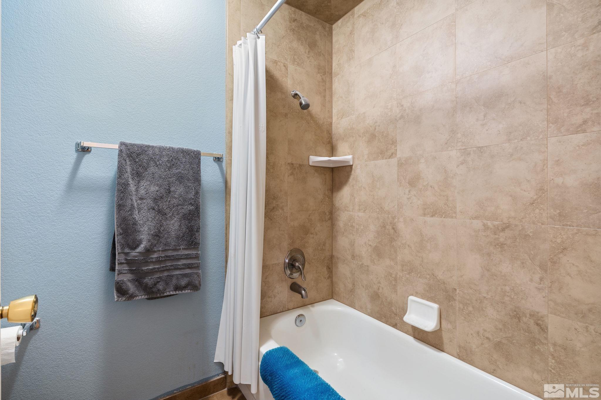 4333 Leeward Lane Reno, NV 89502 - Photo 24 of 36 Photo 25