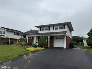 $2,375 | 1110 McKennans Church Road, Wilmington, DE 19808