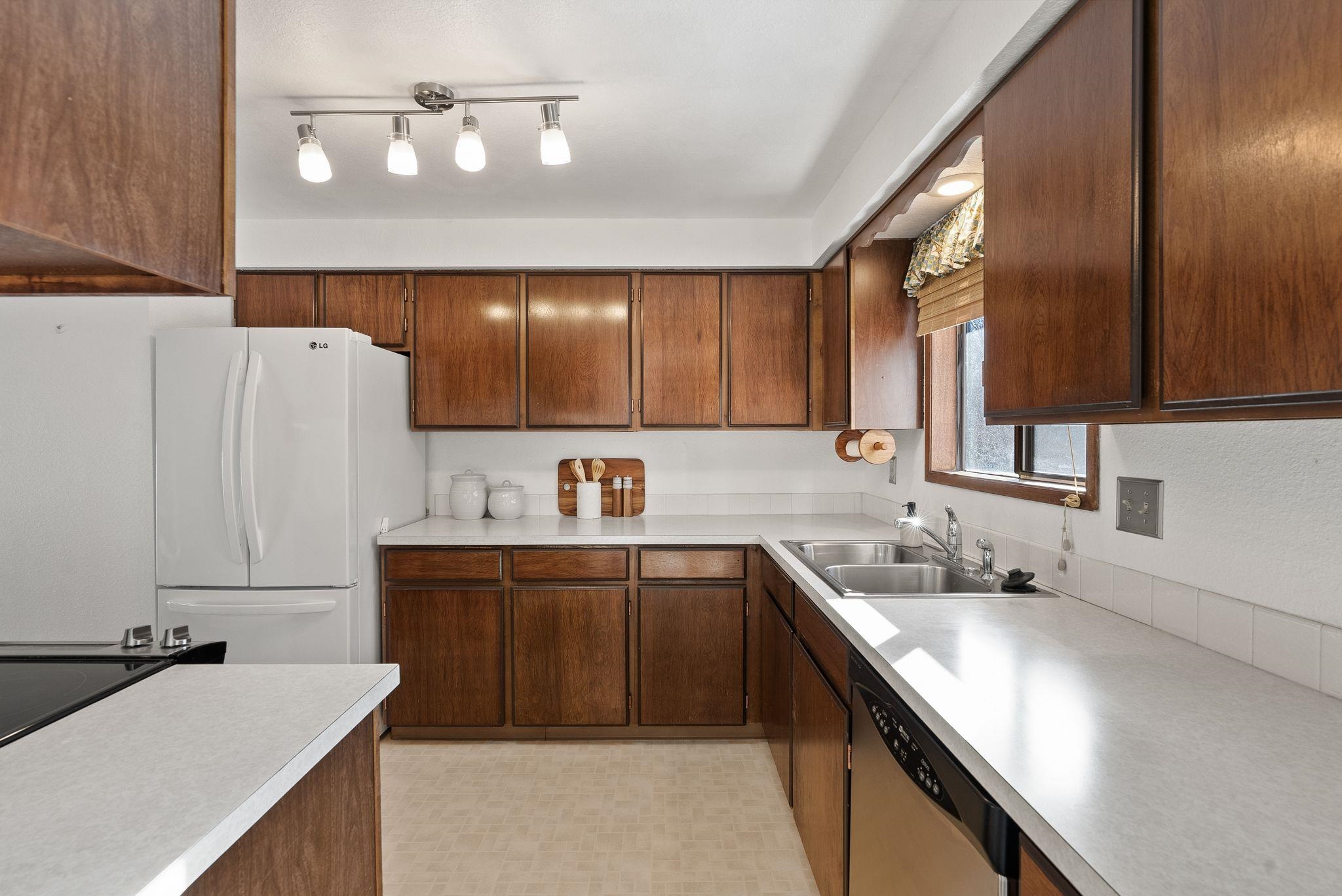 3416 South Van Marter Road Spokane Valley, WA 99206 - Photo 15 of 41 Gallery Image 15
