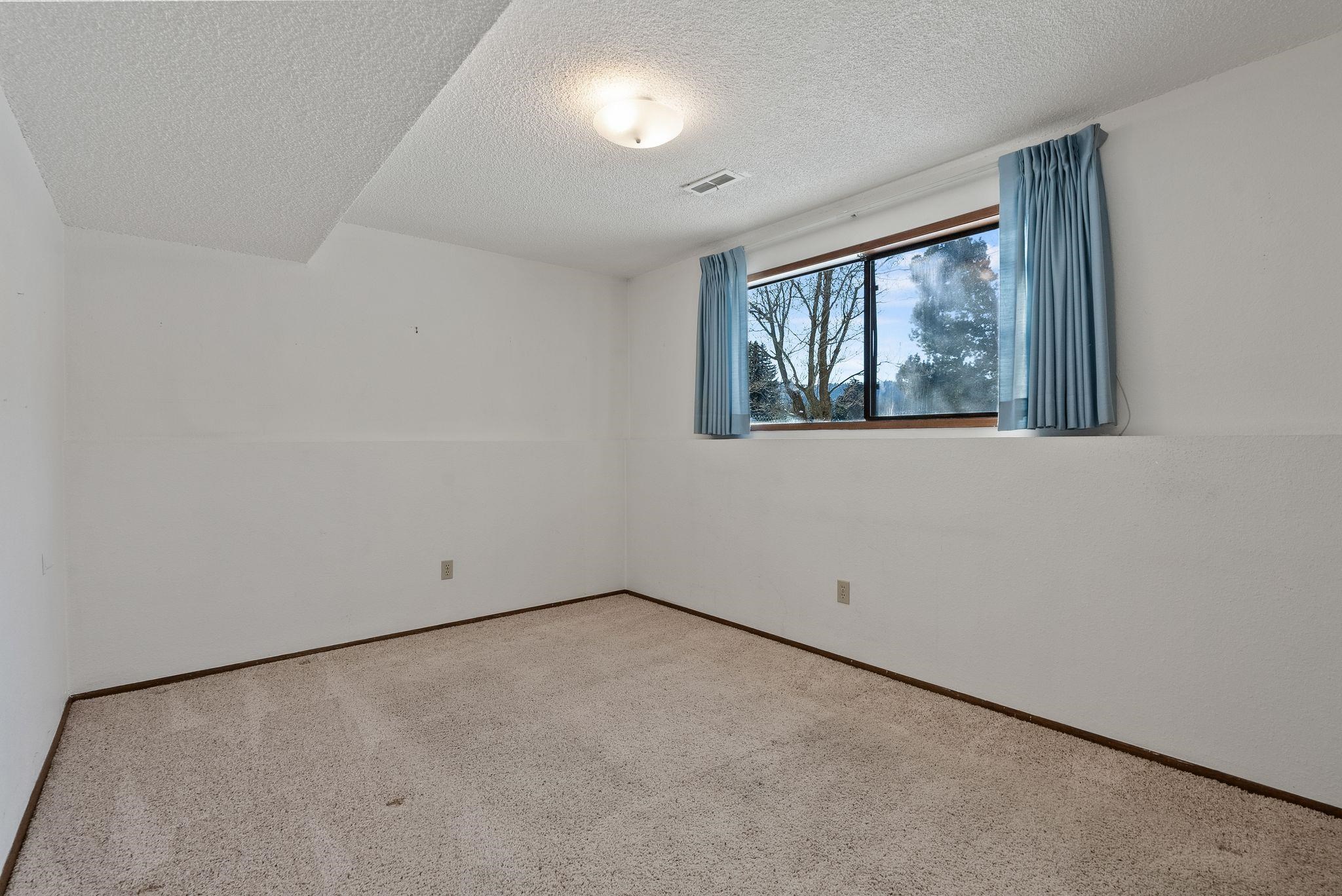 3416 South Van Marter Road Spokane Valley, WA 99206 - Photo 24 of 41 Gallery Image 24