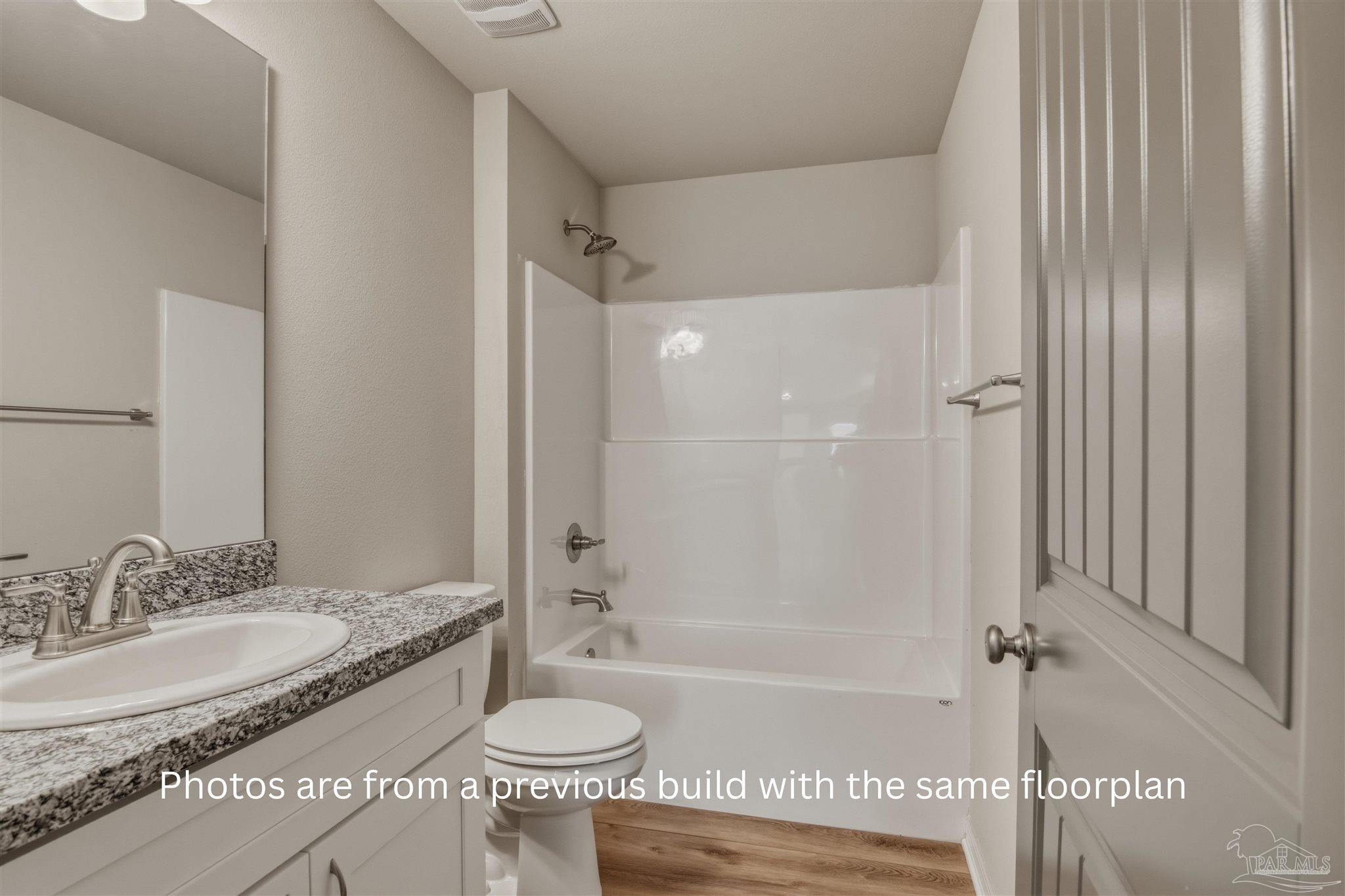 4024 Lancer Street Pace, FL 32571 - Photo 5 of 10 Gallery Image 5