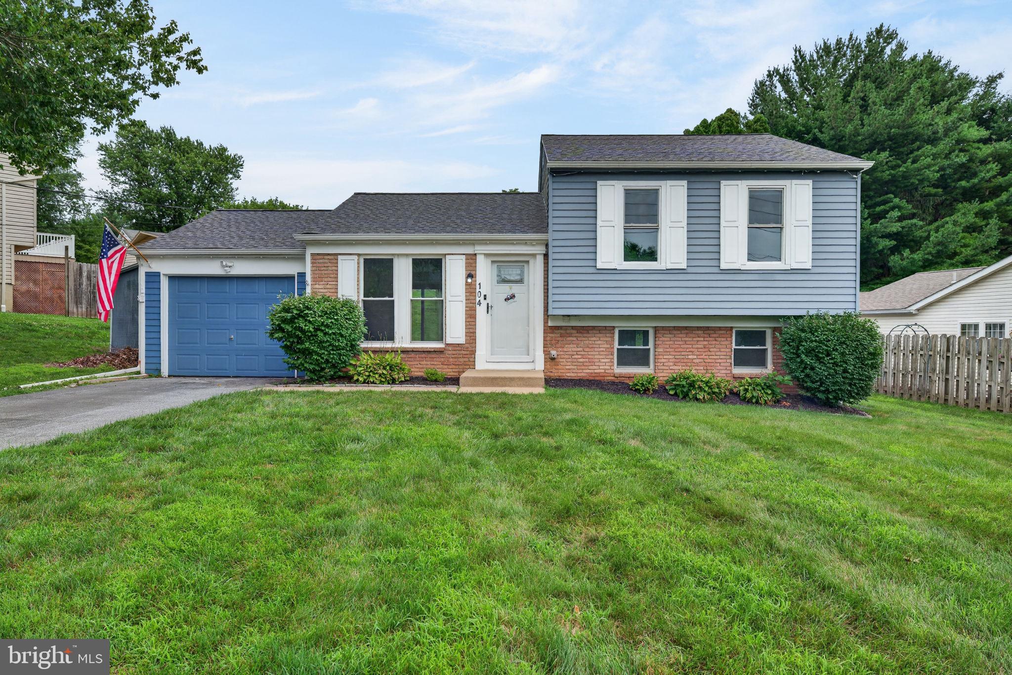 104 Kent Road Lancaster, PA 17603 - Photo 1 of 32 Gallery Image 1