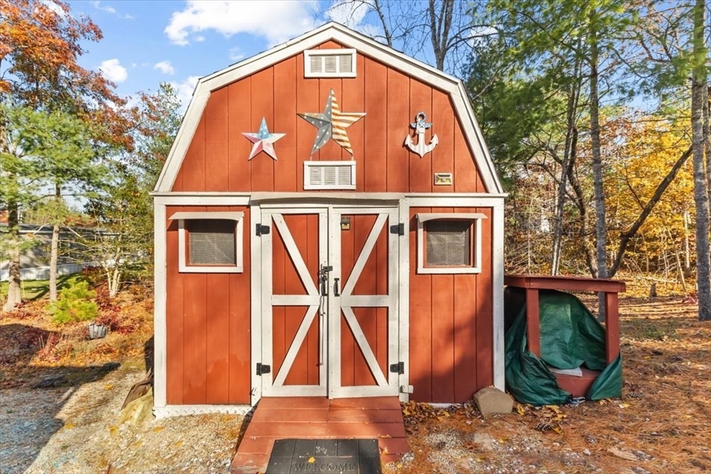 5 Presidents Way Carver, MA 02330 - Photo 28 of 30