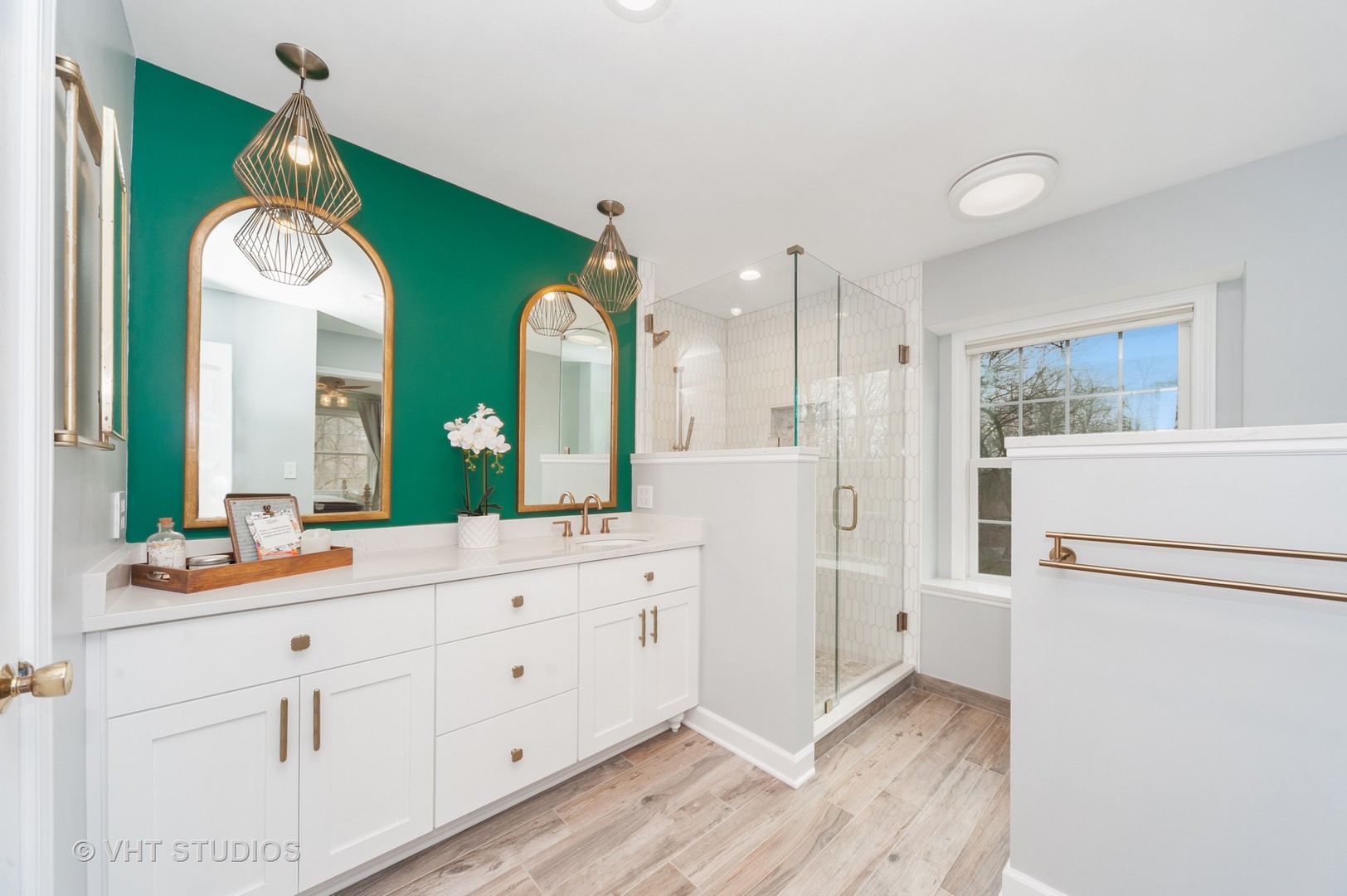 21 Gromer Road Elgin, IL 60120 - Photo 9 of 16 Gallery Image 9