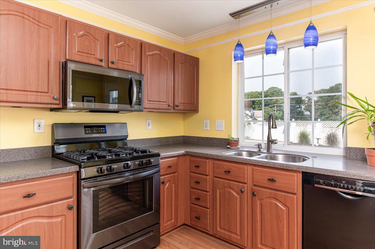 801 White Pine Lane Joppa, MD 21085 - Photo 14 of 37