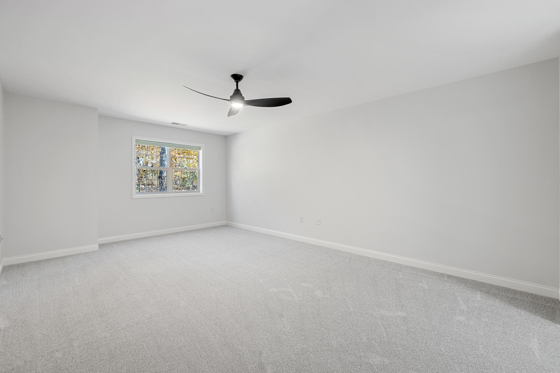 572 Cedar Bluffs Way Slinger, WI 53086 - Photo 31 of 37 19-Interior_572 Cedar Bluffs Way