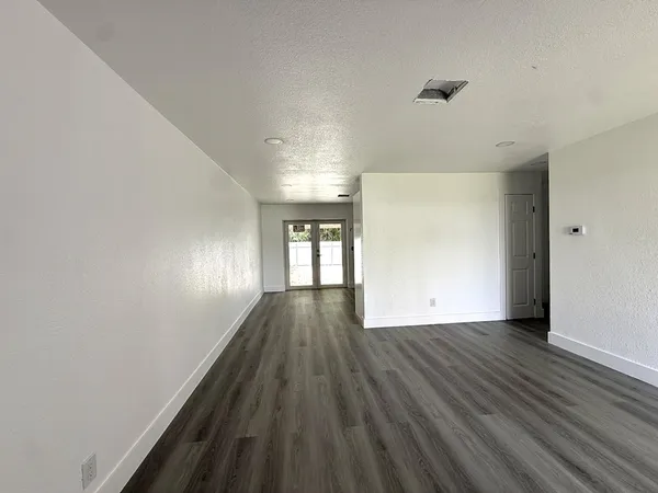 $2,300 | 2807 Reo Lane, Unit 1, Palm Springs, FL 33461