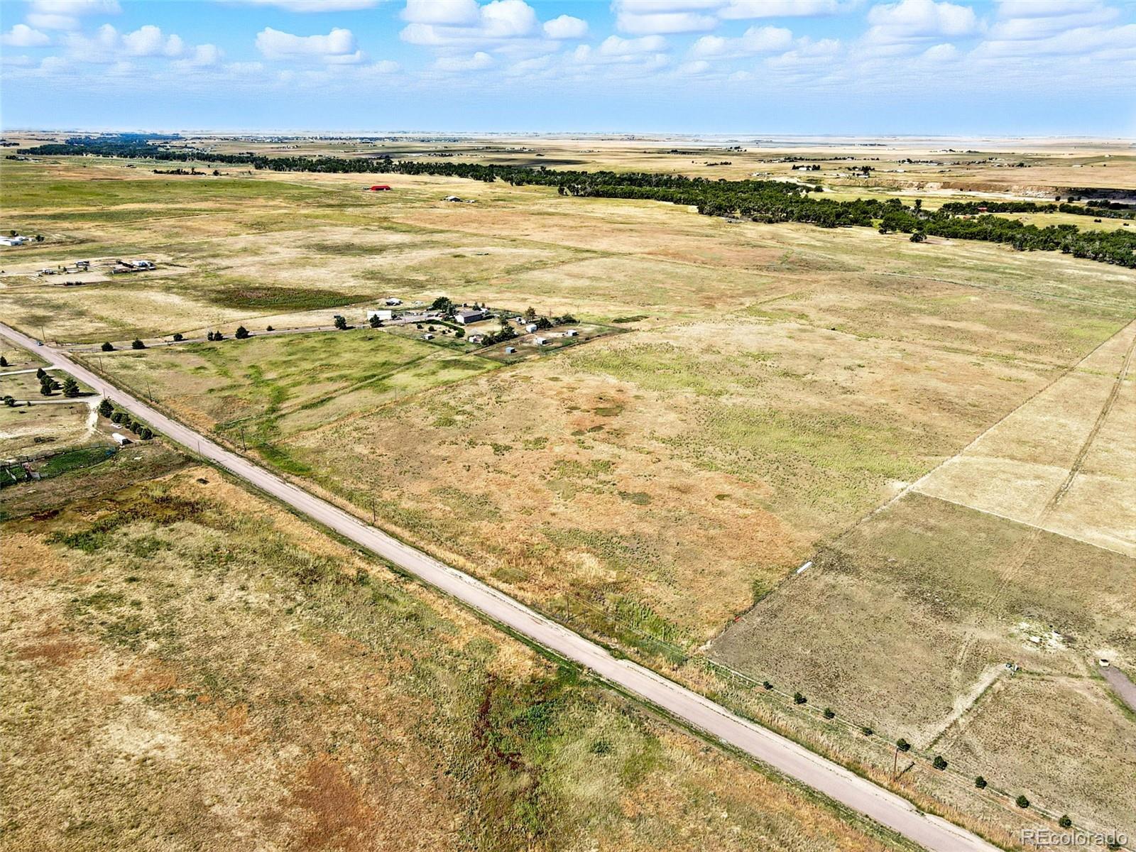 6855 Yulle Road Bennett, CO 80102 - Photo 5 of 27 Gallery Image 5