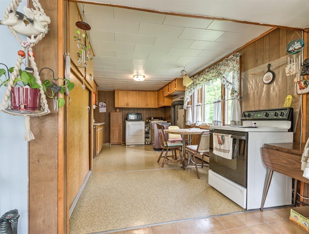 555 Eight Rod Road Augusta, ME 04330 - Photo 9 of 27 Photo