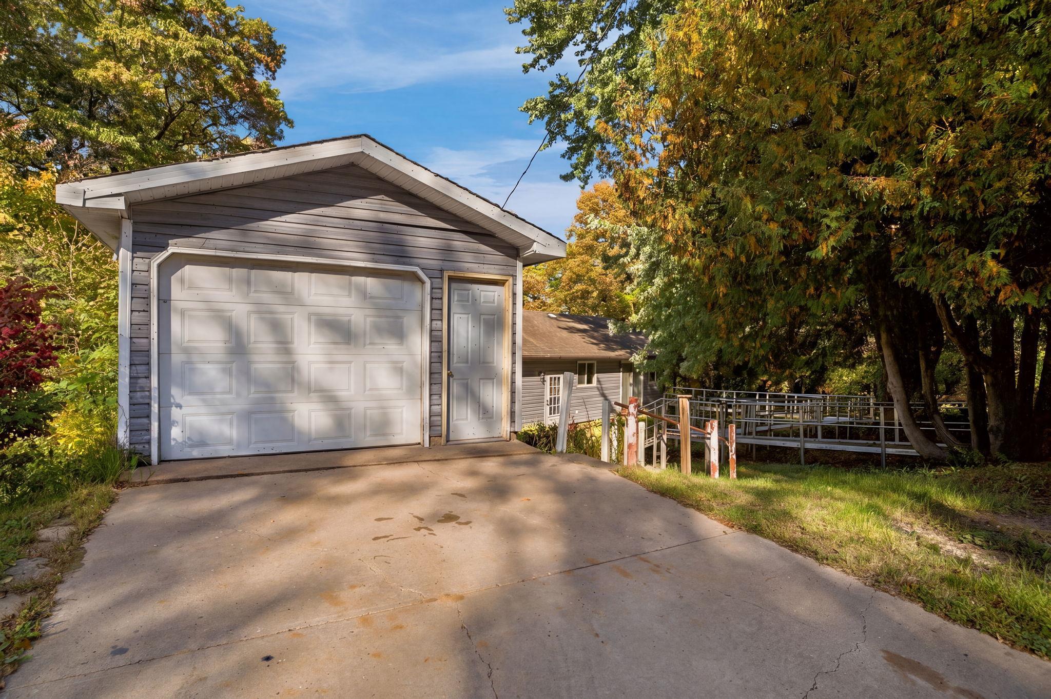3903 Fanny Lake Road Northeast Cambridge, MN 55008 - Photo 3 of 12 Gallery Image 3