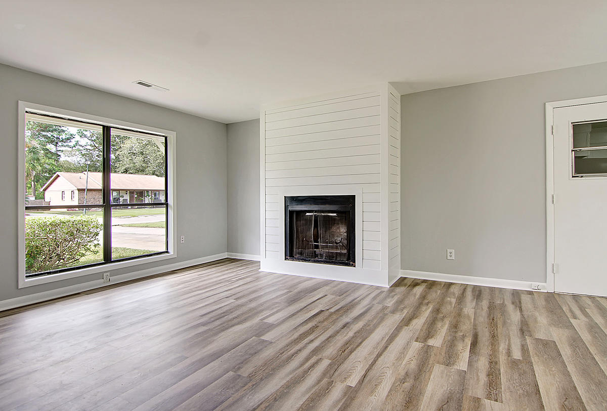 116 Marion Road Summerville, SC 29486 - Photo 13 of 21 CREM_116 Marion_018
