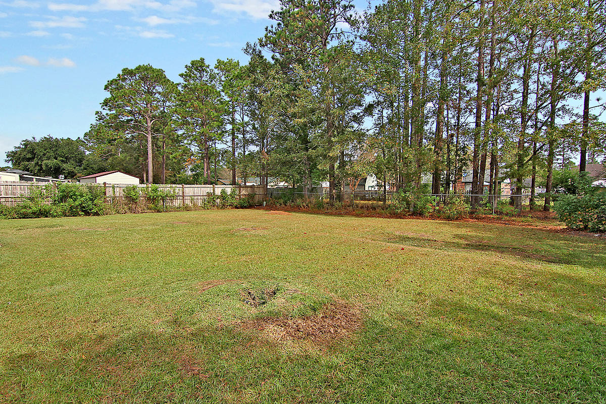 116 Marion Road Summerville, SC 29486 - Photo 5 of 21 CREM_116 Marion_009