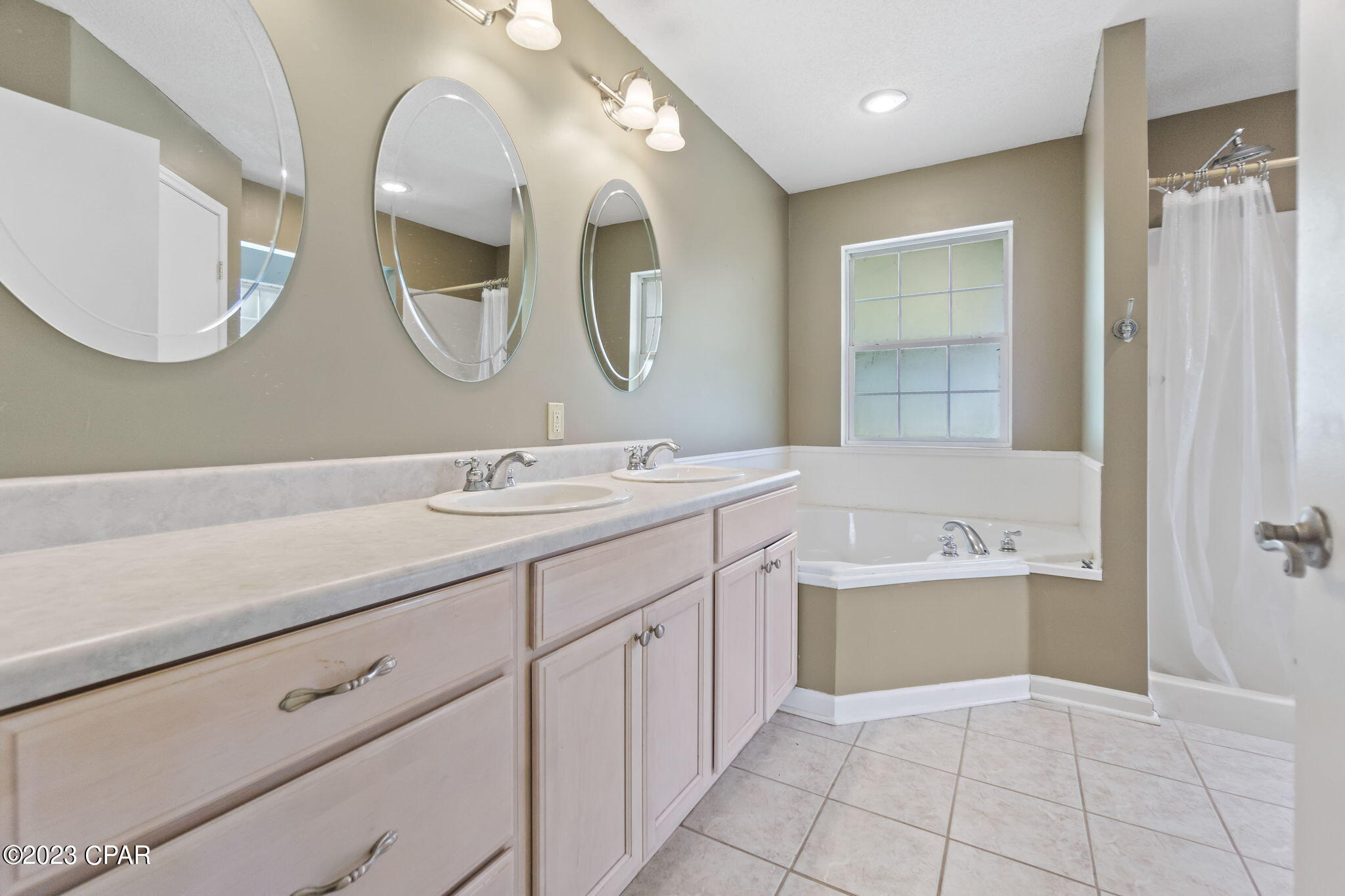 987 Donnell Road Chipley, FL 32428 - Photo 12 of 35 Gallery Image 12