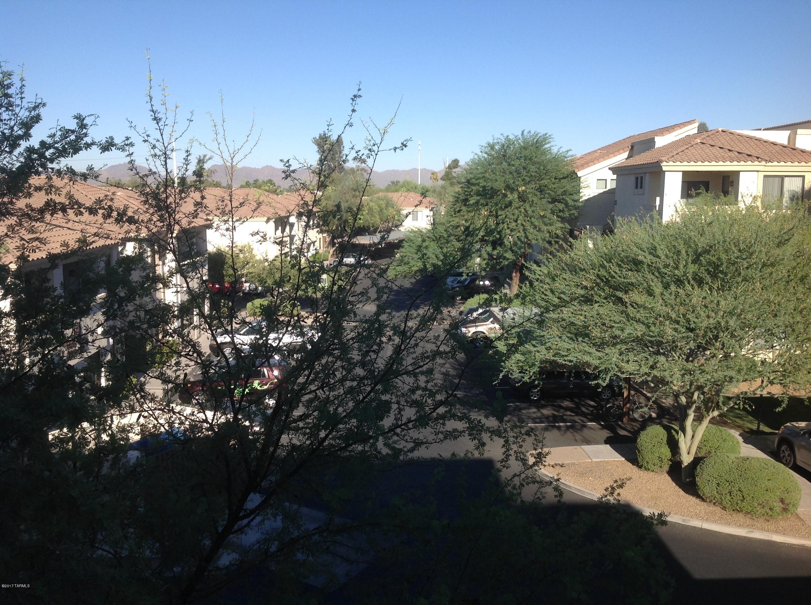2550 East River Road, Unit 15301 Tucson, AZ 85718 - Photo 2 of 11