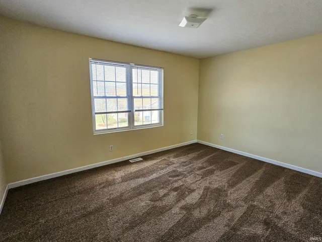 $252,900 | 3987 South Cramer Circle, Bloomington, IN 47403