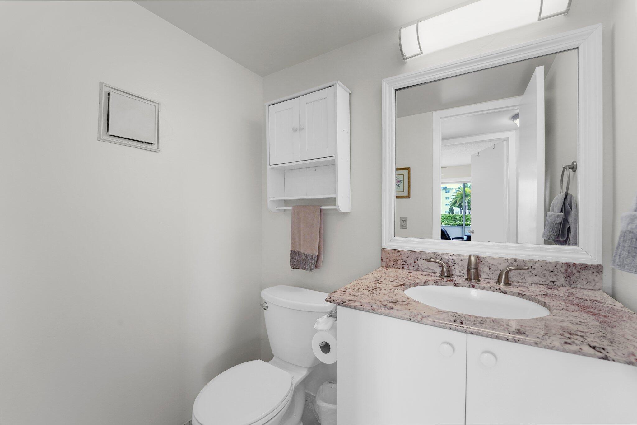 10 Suffolk A Boca Raton, FL 33434 - Photo 22 of 27 23-web-or-mls-DSC02222