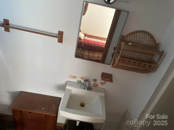 $375,000 | 177 Mountain View Lane, Troy, NC 27371