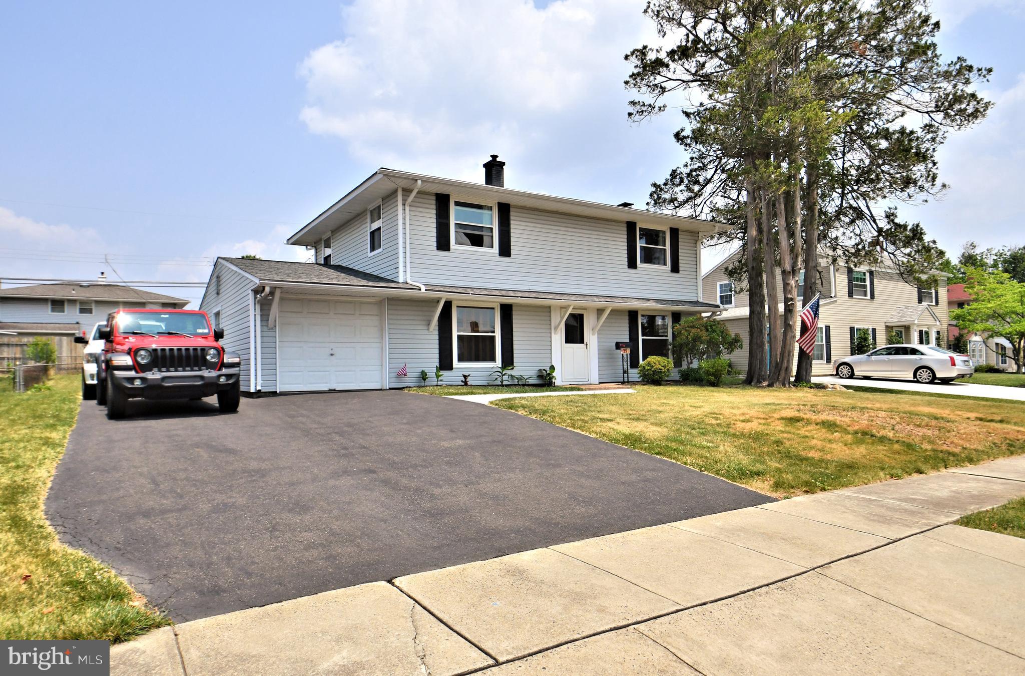 29 Tweed Road Levittown, PA 19056 - Photo 1 of 42