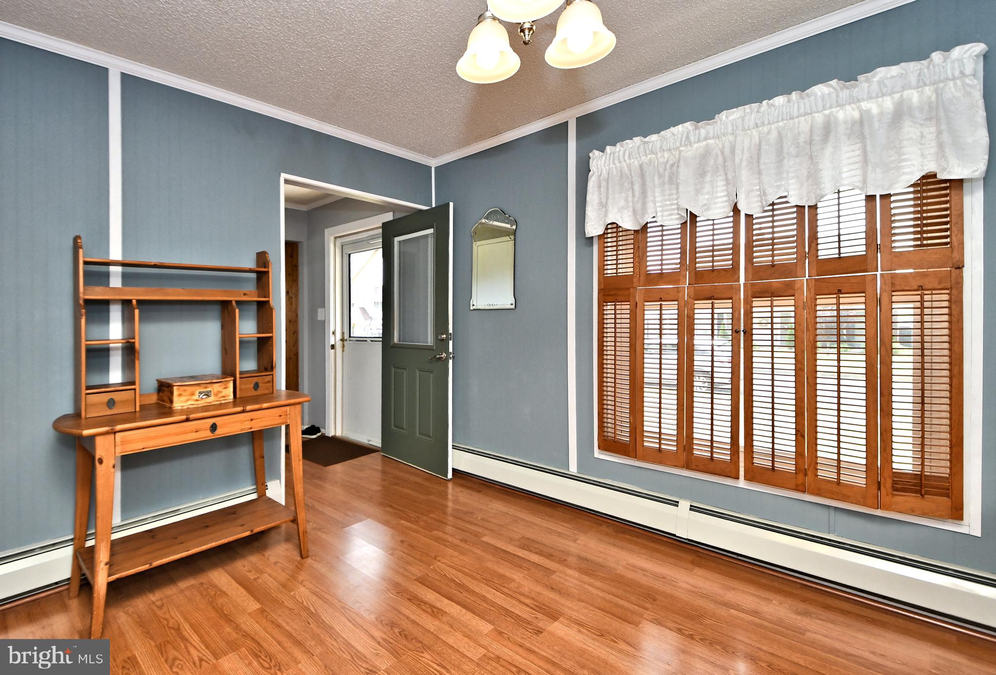 29 Tweed Road Levittown, PA 19056 - Photo 12 of 42