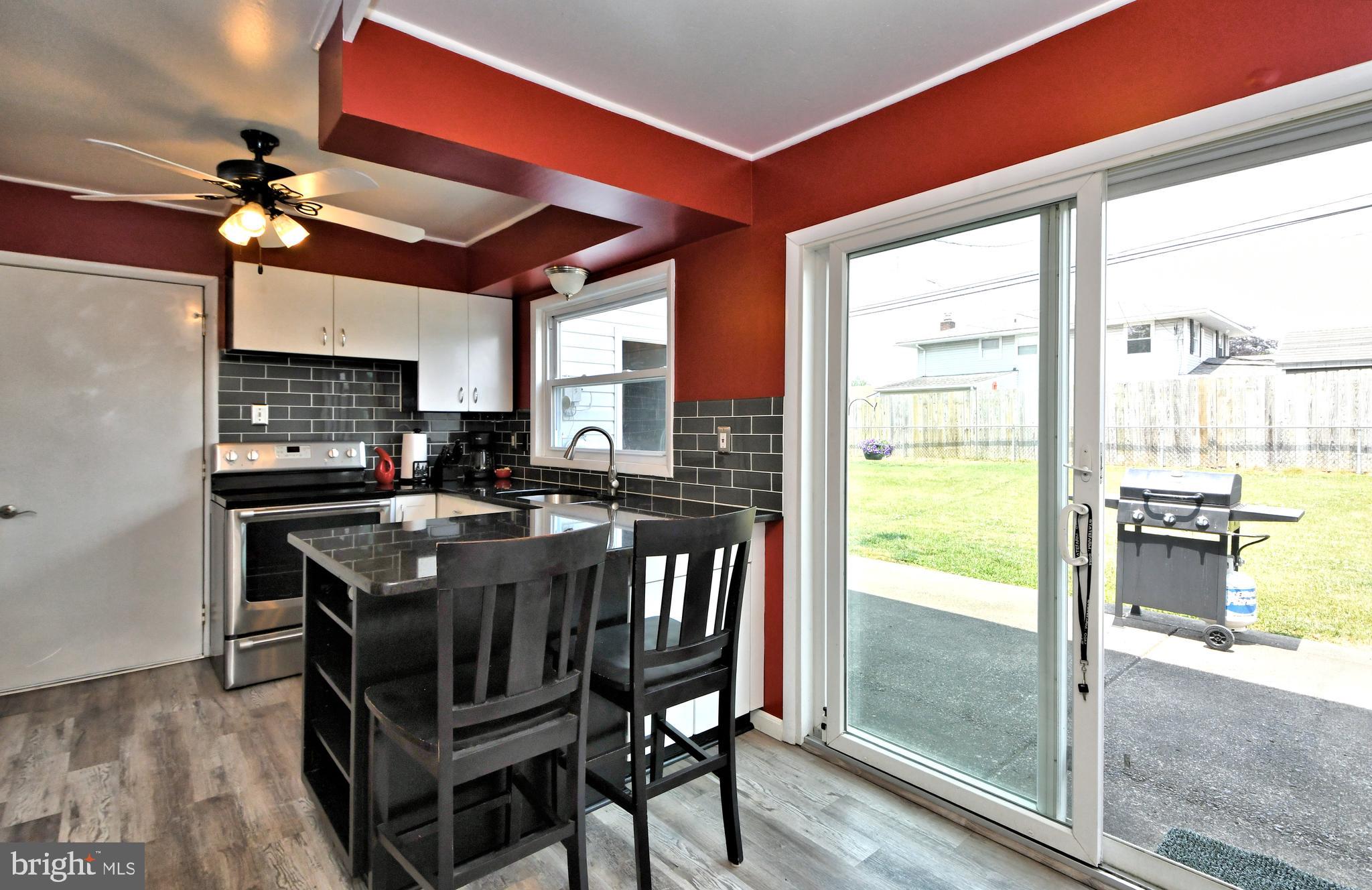 29 Tweed Road Levittown, PA 19056 - Photo 14 of 42