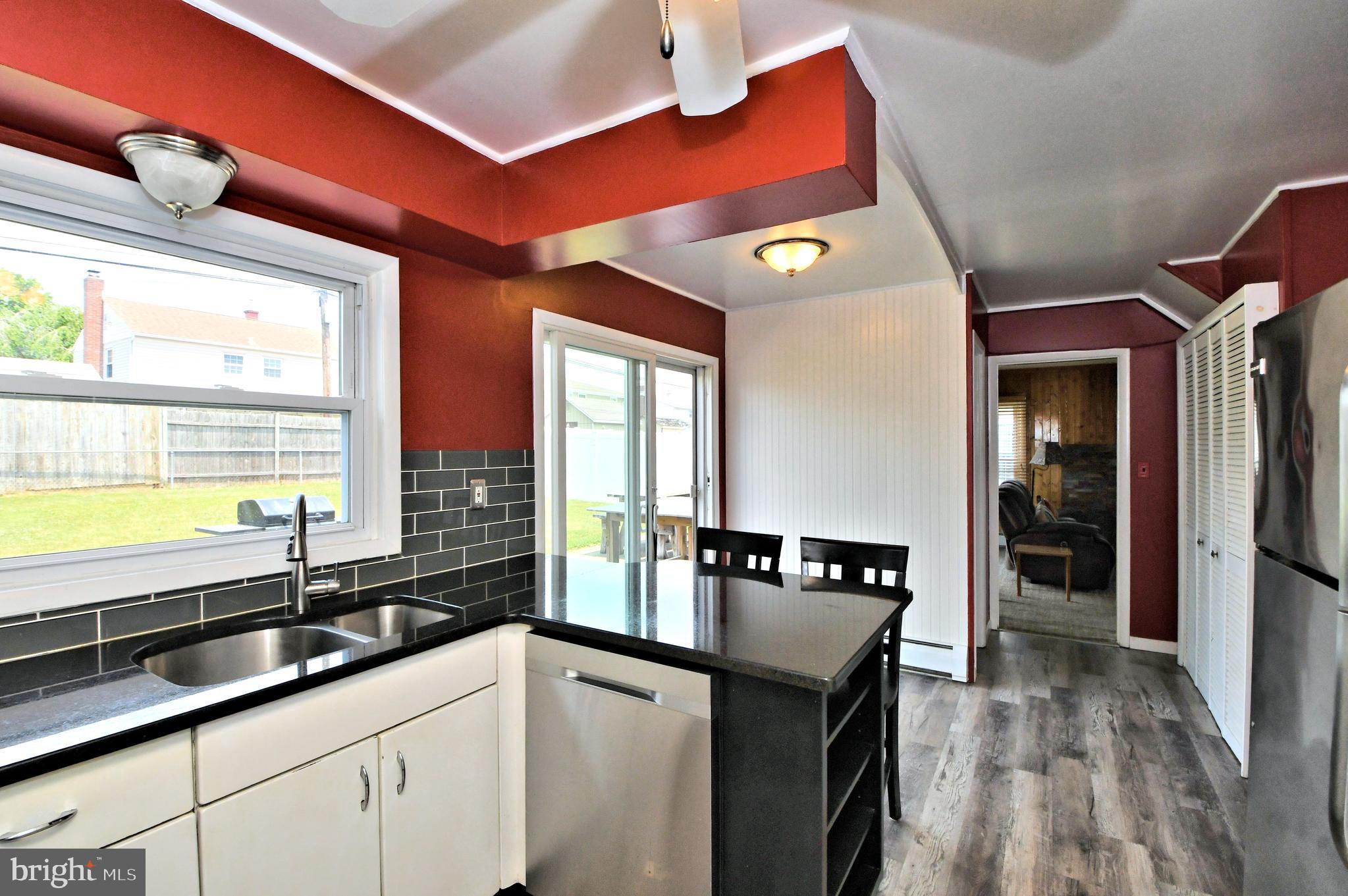 29 Tweed Road Levittown, PA 19056 - Photo 16 of 42