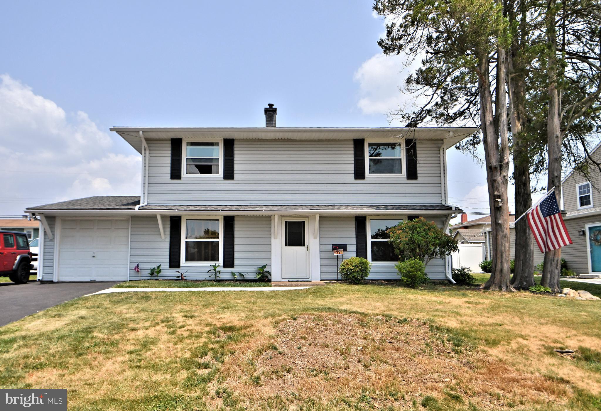 29 Tweed Road Levittown, PA 19056 - Photo 3 of 42