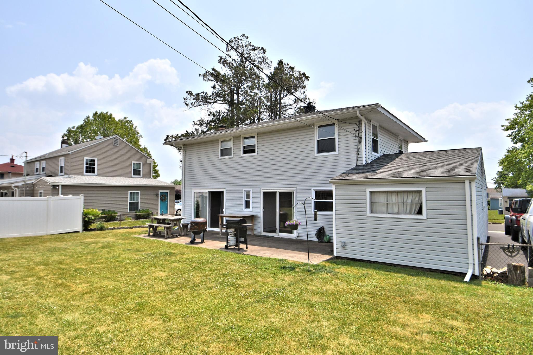 29 Tweed Road Levittown, PA 19056 - Photo 39 of 42