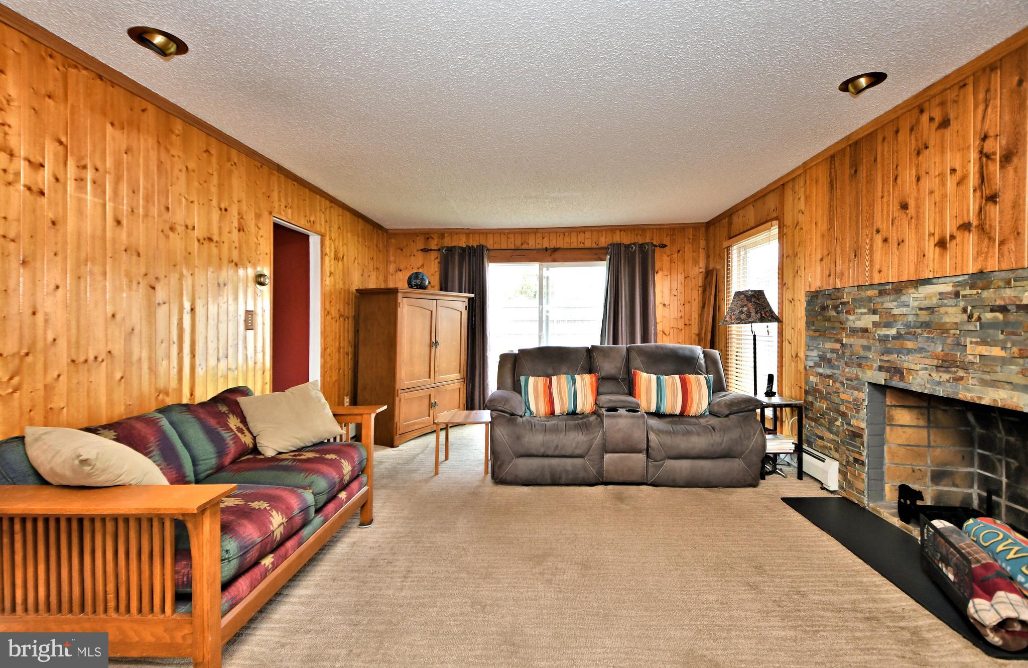 29 Tweed Road Levittown, PA 19056 - Photo 7 of 42