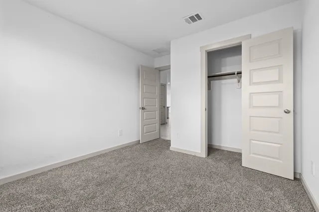 $2,400 | 5014 Pne Hvn Lane, Fresno, TX 77545